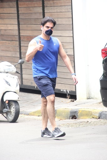 Mumbai: Actor Arbaaz Khan seen at Bandra in Mumbai on July 9, 2020. (Photo: IANS)