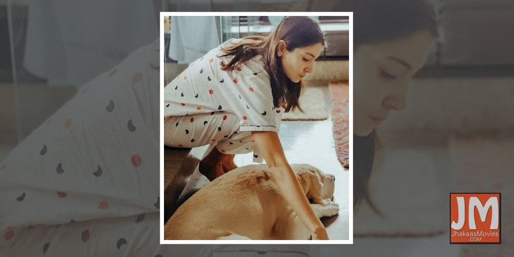 Anushka Sharma highlights the importance of oil pulling for dental hygiene.