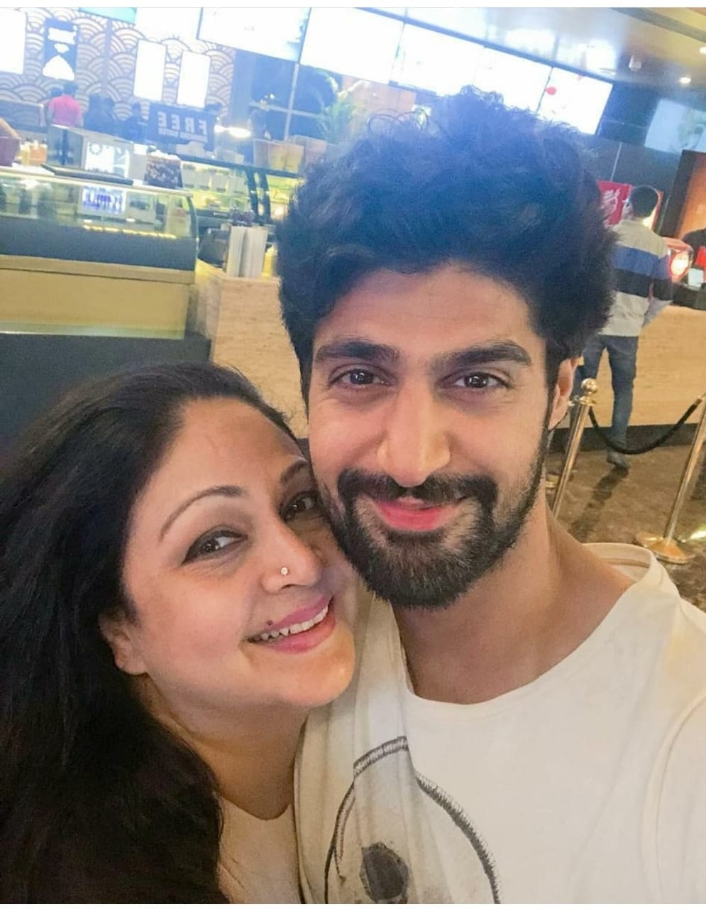 Tanuj Virwani says mom Rati Agnihotri is his best critic.