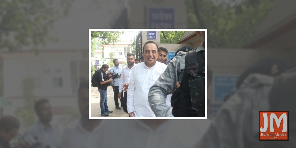 New Delhi: BJP MP Subramanian Swamy speaking to media at Patiala House Court in New Delhi on July 7, 2018.