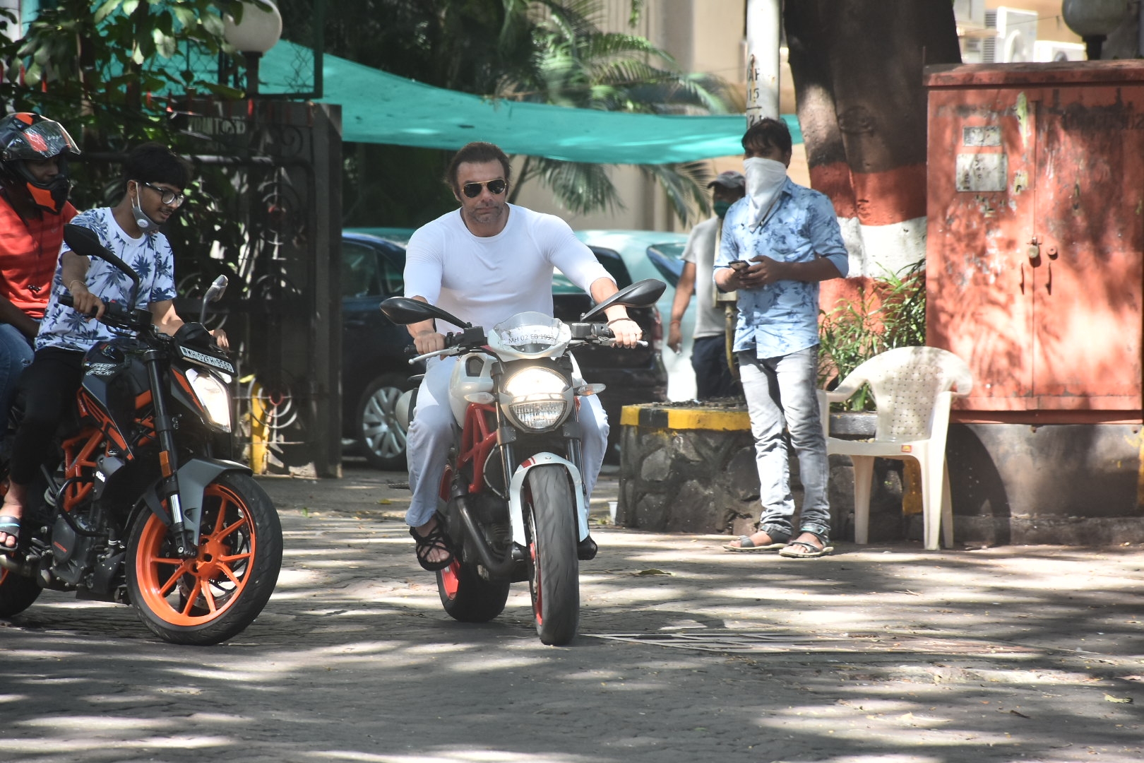 Mumbai: Actor Sohail Khan seen riding a bike in Mumbai's Bandra. (Photo: IANS)