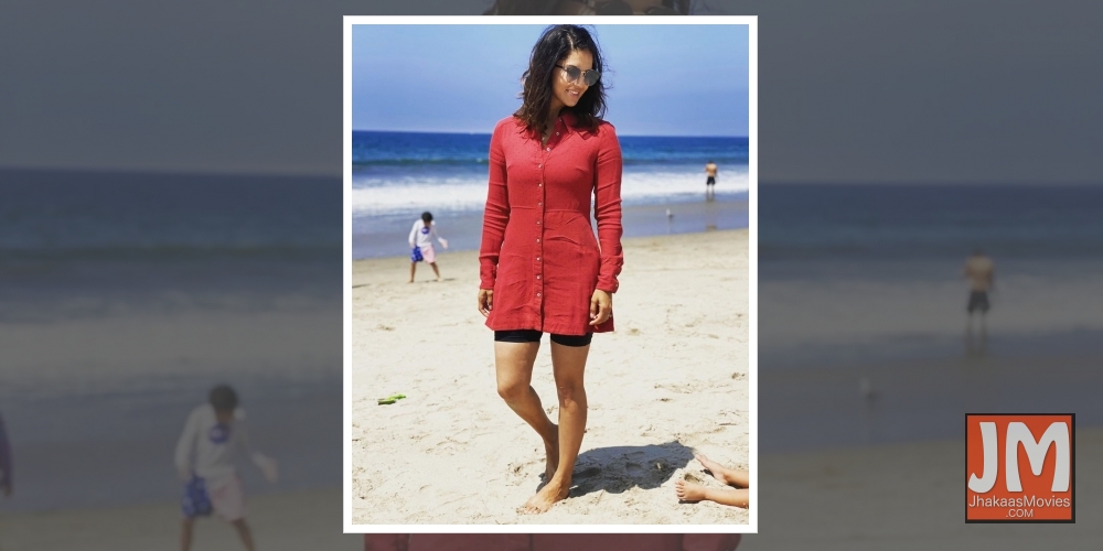 Sunny Leone enjoys beach day out.