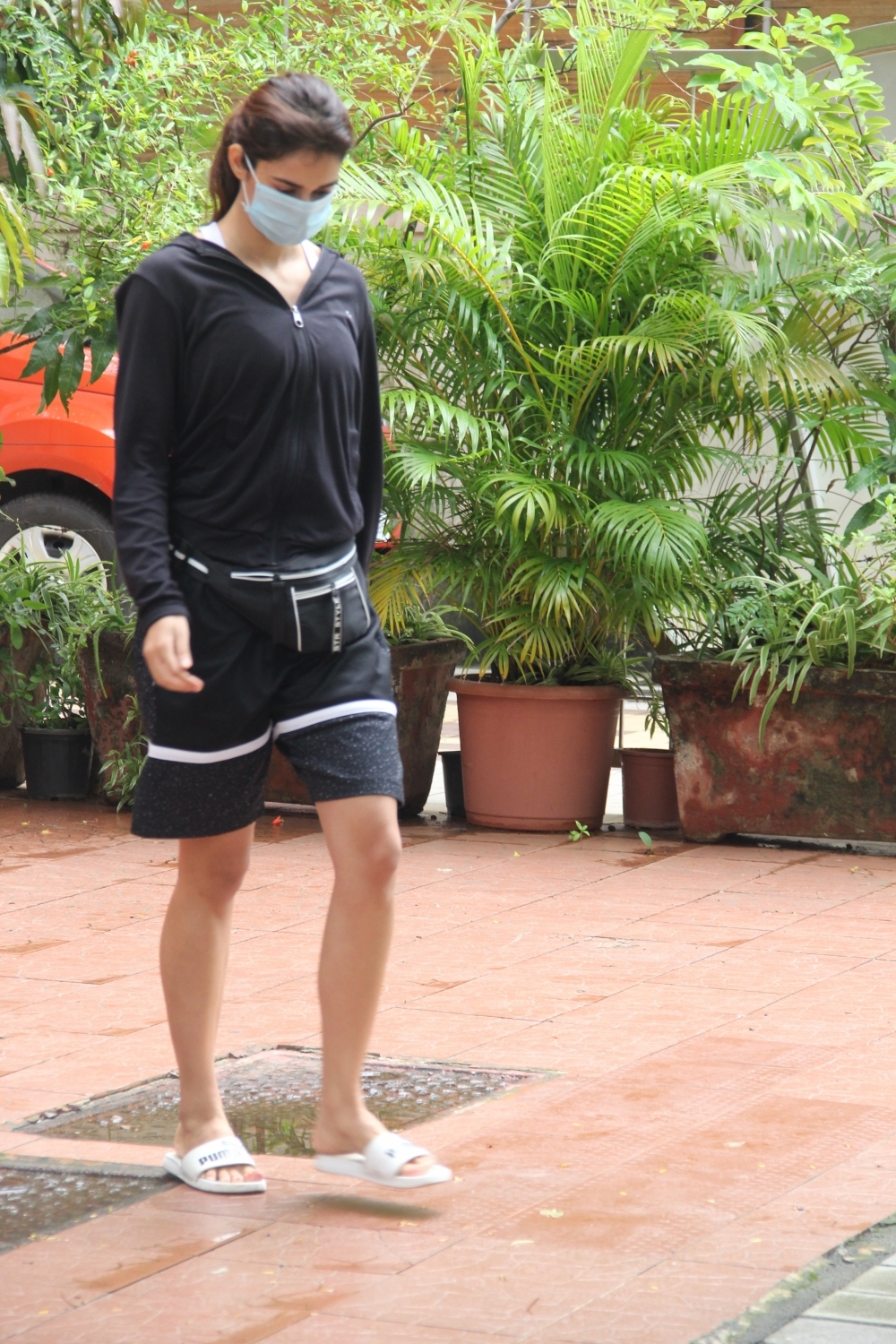 Mumbai: Actress Disha Patani seen in Mumbai's Bandra on July 24, 2020. (Photo: IANS)