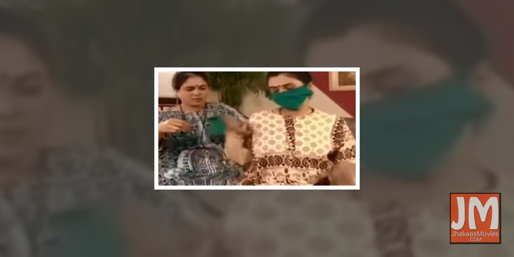 When Supriya Pilgaonkar and late Reema Lagoo taught how to wear masks in 1995!.