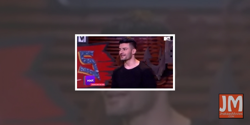 Kashmiri youngster on 'Roadies' wants to rid people in his state of 'stone-pelter' tag.