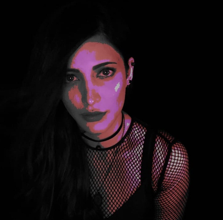 Shruti Haasan to release her original track â€˜Edgeâ€™ soon