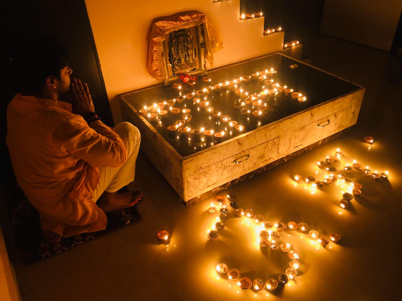 Vikram Matsal praying for Ayodhya Ram Mandir Bhoomi Pujan