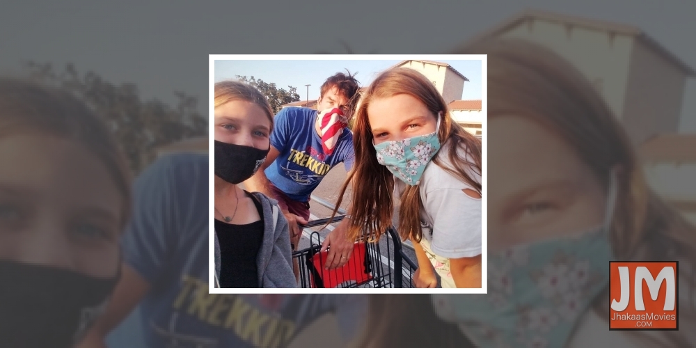 Jerry O'Connell's family time with wife Rebecca Romijn, kids.