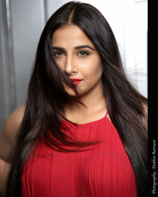 Vidya Balan: I find it easier to follow my hear.