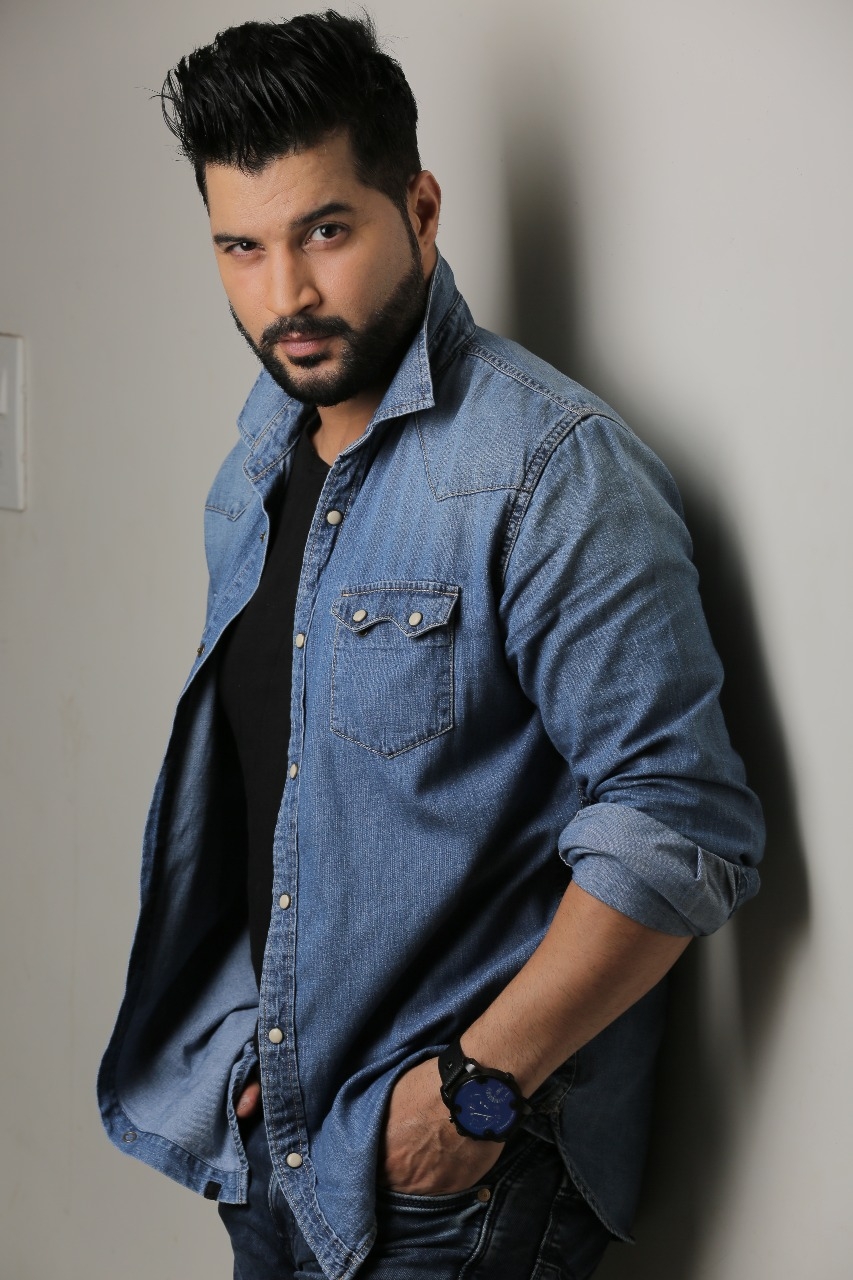 Vikas Sethi to launch production house with a comedy web series.