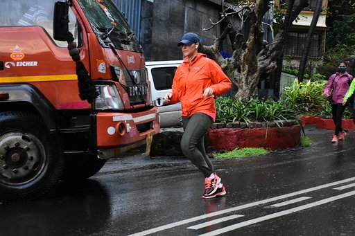 Mumbai: Actress Neha Dhupia seen jogging at Bandra in Mumbai on Aug 19, 2020. (Photo: IANS)