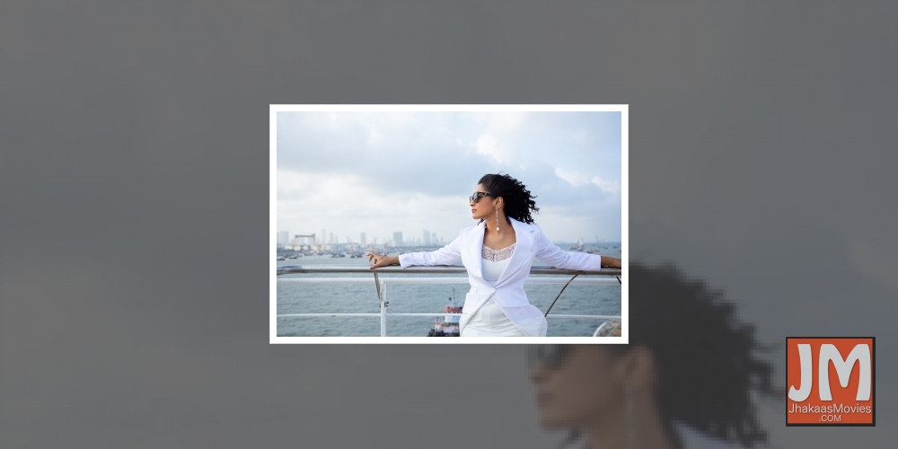 Masaba on sharing screen with mom Neena Gupta: It's quite an experience.