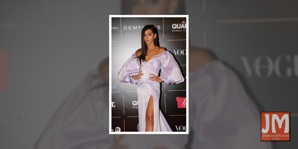 Actress Shibani Dandekar