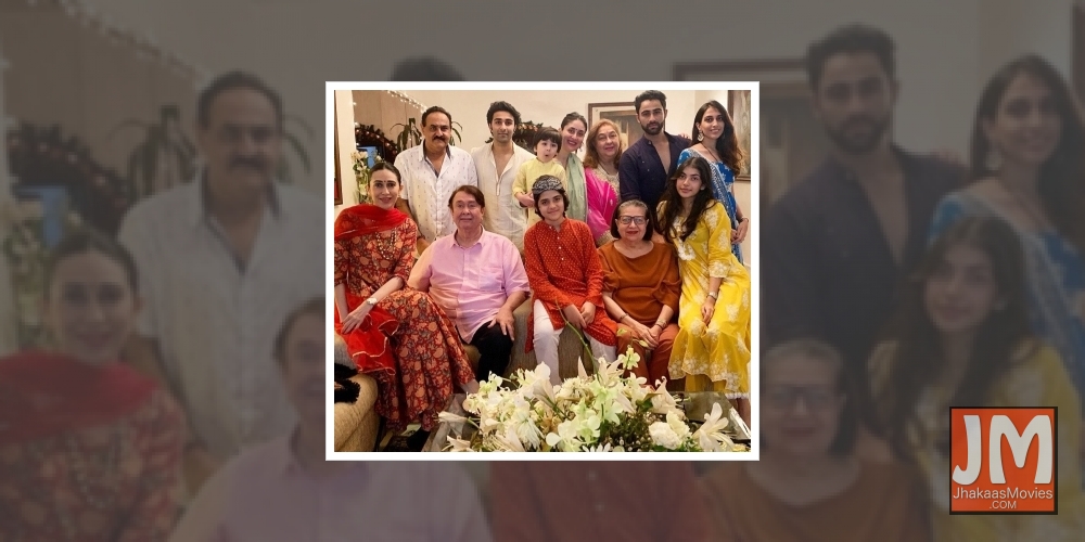 Kareena, Karisma post pics of Ganpati celebrations of Kapoors.
