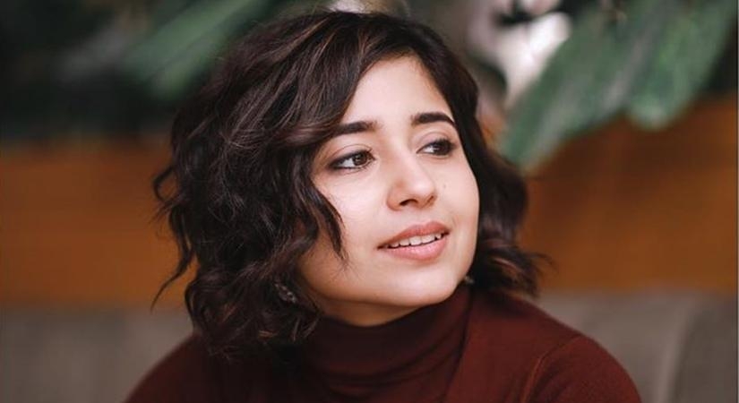 Shweta Tripathi: Entertainment not tagged 'essential services', but needed always. (Photo: battatawada/Instagram)