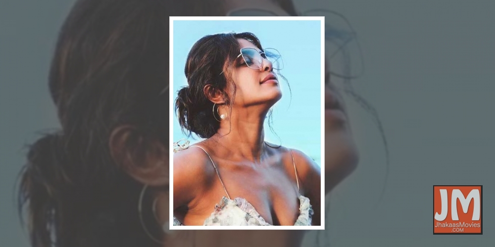 Priyanka Chopra enjoys 'last few days of summer'.