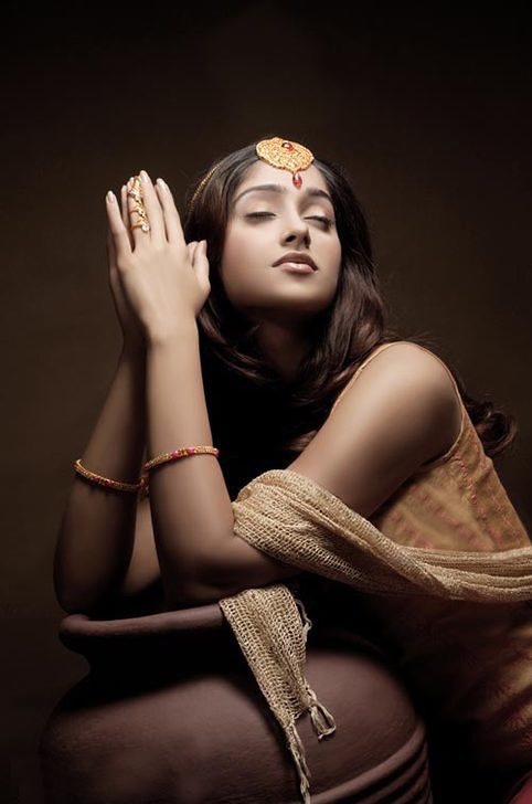 Ileana D'Cruz.