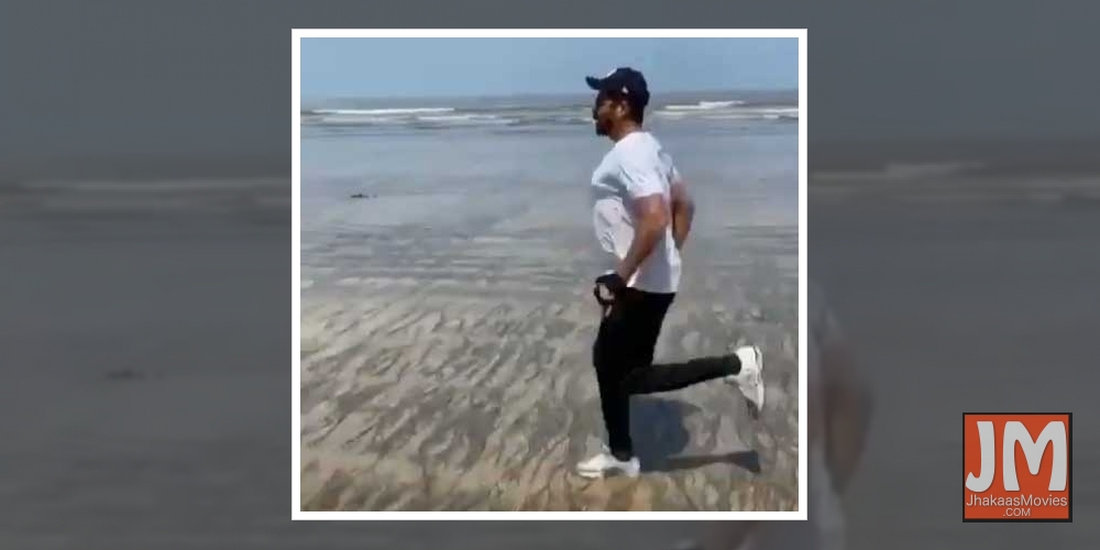 Anil Kapoor turns beach into workout spot.