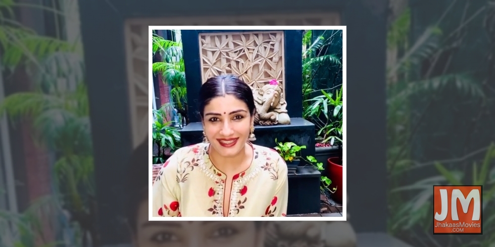 B-Town stars who turned lockdown beauty experts.