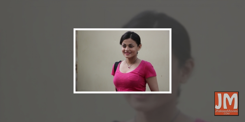 Sneha Ullal: Intimate scenes get difficult for me sometimes