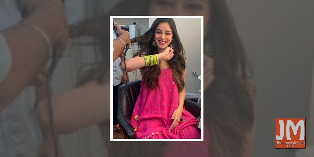 Ananya Panday shares first look test pics of 'Khaali Peeli'.