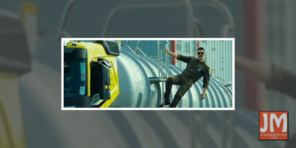 Akshay Kumar's retro cool in 'BellBottom' teaser