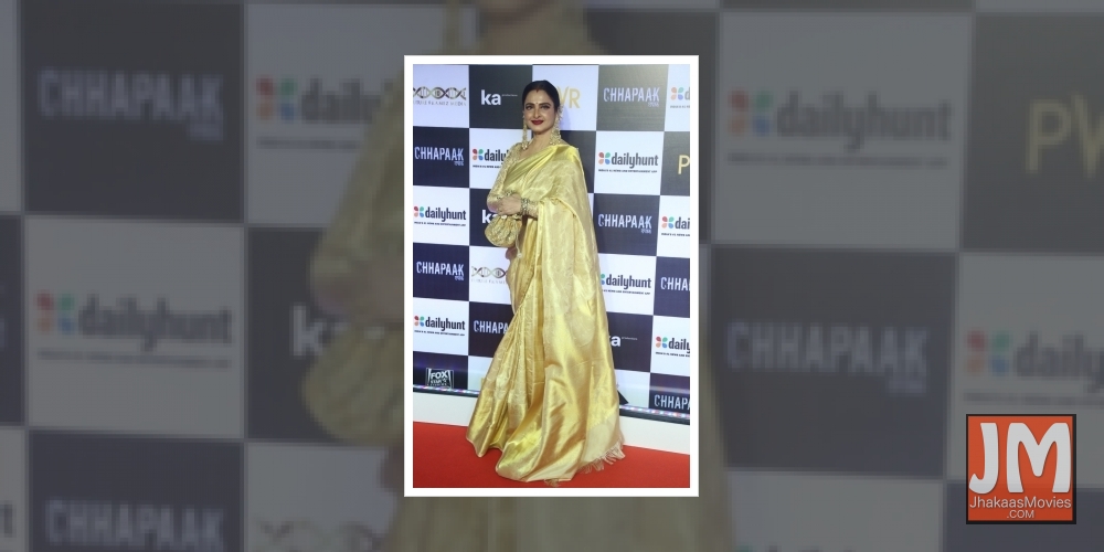Rekha turns 66: Bollywood, fans wish evergreen icon