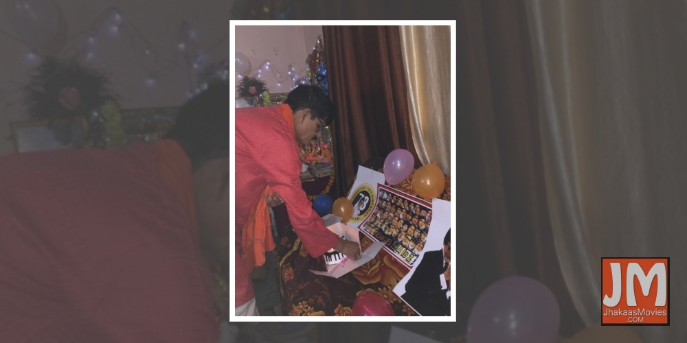 Lucknow lawyer holds special puja on Big B's birthday