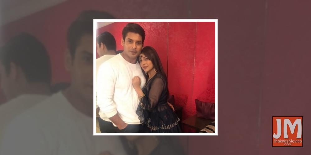 Bigg Boss 14: Sidharth Shukla revives SidNaaz trend after 'girlfriend at home' quip