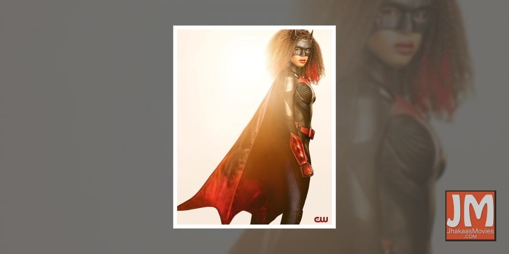 Javicia LeslieÃƒÂ¢Ã‚Â€Ã‚Â™s first look as Batwoman out.