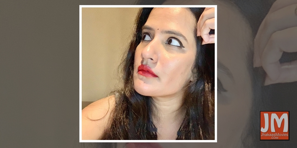 Sona Mohapatra reacts to Kerala Cong chief's statement on women.