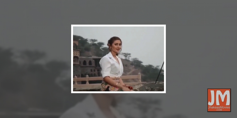 Dhvani Bhanushali celebrates 700 million views of 'Leja re'.