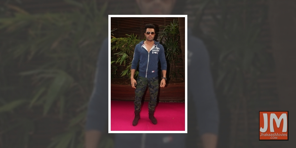 Mumbai: Actor Maniesh Paul at launch of a book in Mumbai on Jan 14, 2018.