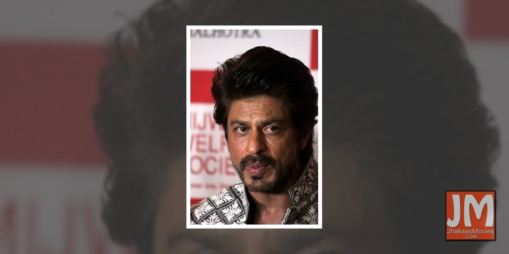 SRK wants to see Brett Lee playing Hindi songs on guitar