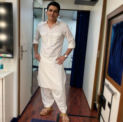 Pandemic turns Diwali celebrations low key for B-Towners