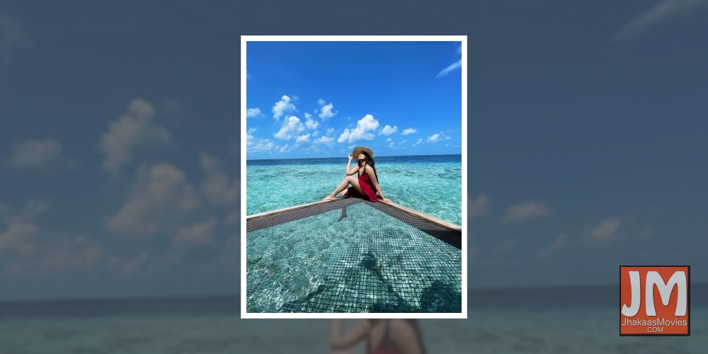 Sonakshi leaves behind a piece of her heart as she leaves Maldives.