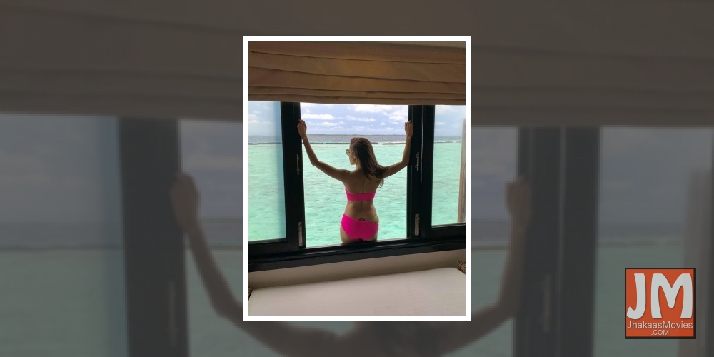 Nushrratt looks electrifying in hot pink bikini in appreciation post.