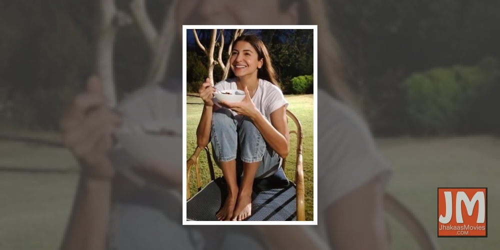 Anushka Sharma shares pregnancy woes in funny post.