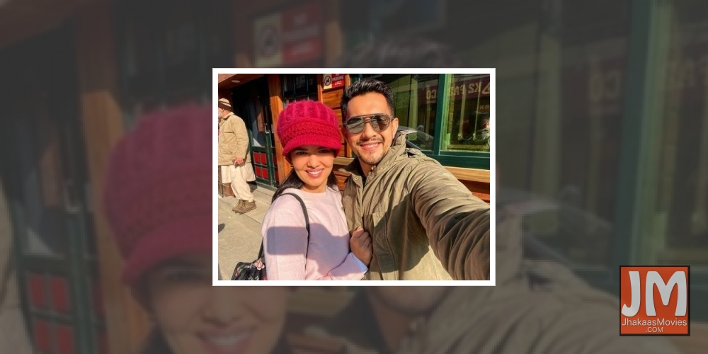 'Honeymoon begins': Aditya Narayan, Shweta Agarwal get cosy in Kashmir