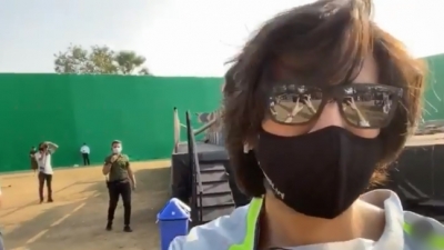 Kartik Aaryan shares glimpse from 