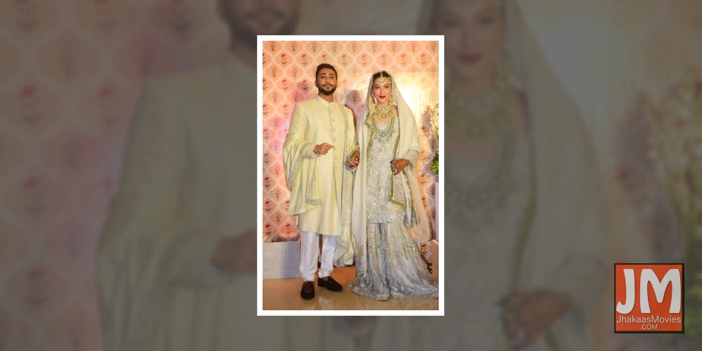 Mumbai: Bollywood music composer Ismail Darbar's son Zaid Darbar and actress Gauhar Khan at their wedding ceremony, in Mumbai on Dec 25, 2020.