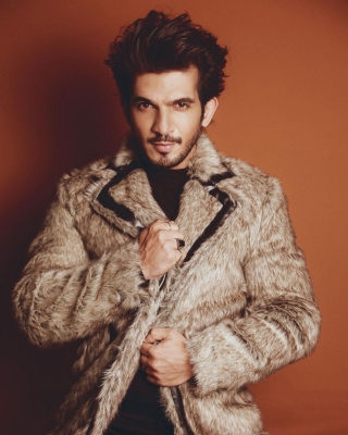 Arjun Bijlani stresses on celebrating 