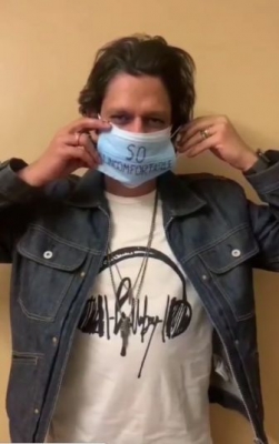 Vijay Varma urges everyone to keep masks on. (Photo Credit: Instagram)