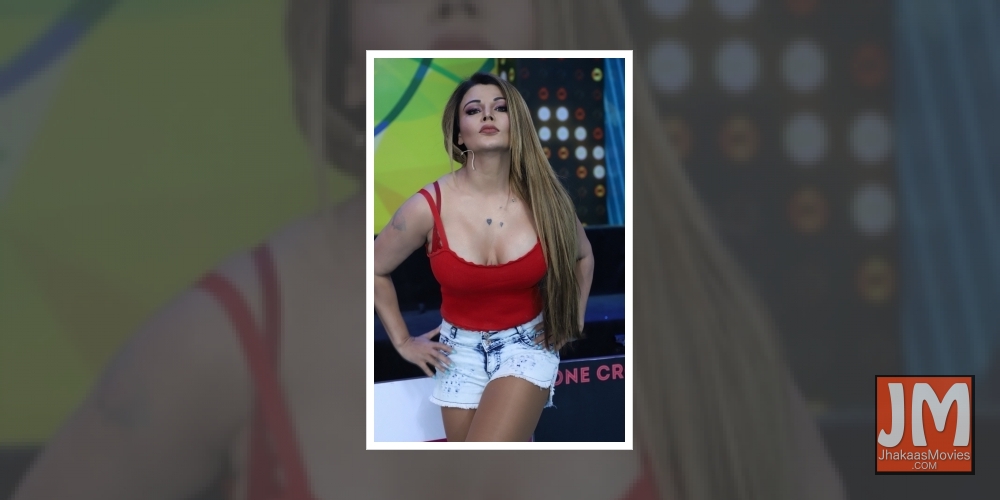 Bigg Boss 14: 'Possessed' Rakhi Sawant tears off Rahul Mahajan's clothes