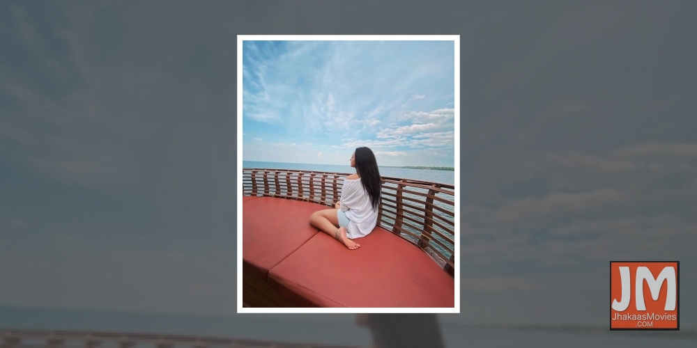 Bollywood actress Sonakshi Sinha is currently holidaying in Kerala. On Monday, she posted a string of pictures on Instagram, posing on a houseboat.