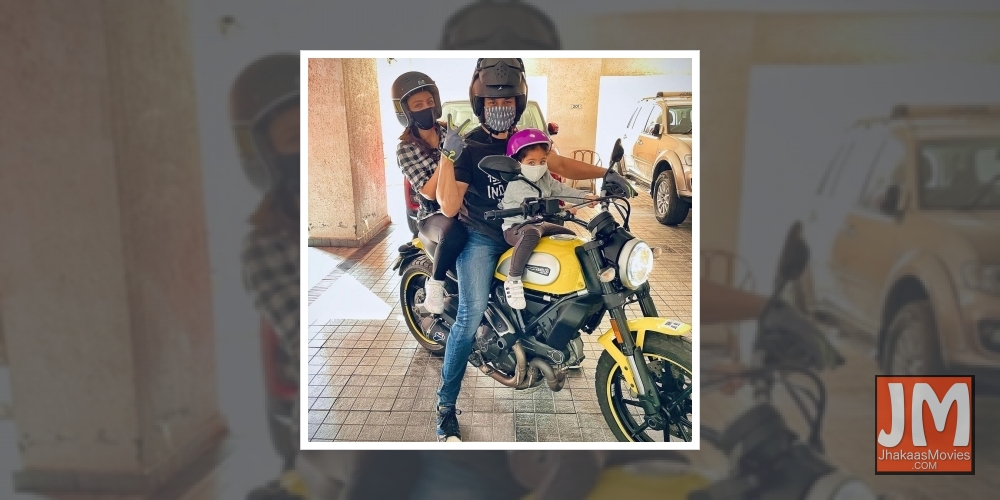 Actor Kunal Kemmu went for a bike ride with his wife, actress Soha Ali Khan, and daughter Inaaya, and shared an image of the experience for fans on social media.