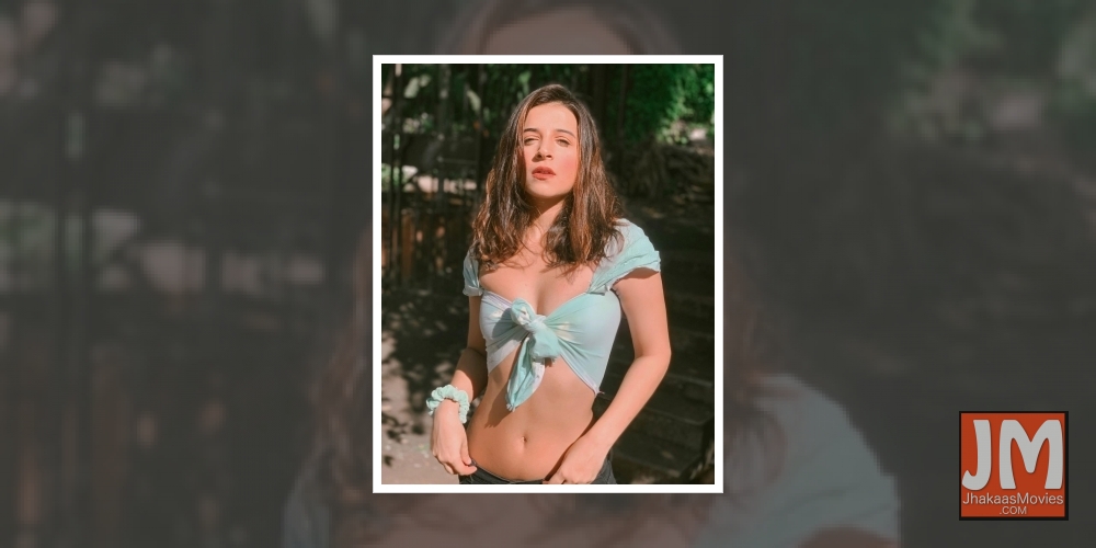 Actress and former Bigg Boss contestant Benafsha Soonawalla is not following the show this season, but she wants her friend Aly Goni to win season 14