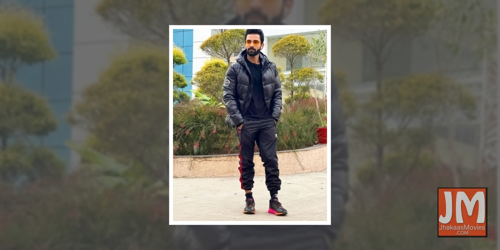 Actor Sidharrth Sipani, who is known for his role in the show Zindagi Ki Mehek, says he wants to bring more discipline to his work. Sidharrth is currently working on a short film for the web titled Fariha, co-starring Subuhii Joshii.