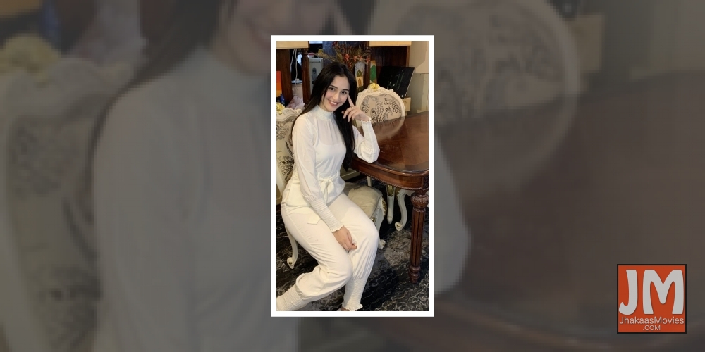 'Shikara' actress Sadia Khateeb: Being an outsider I have to be choosy