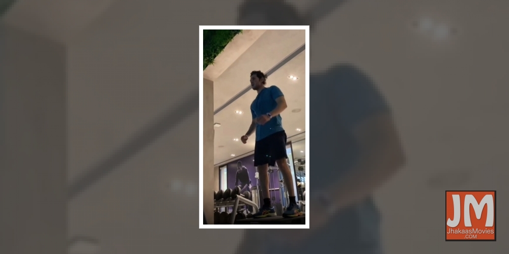 Telugu superstar Mahesh Babu has shared his fitness mantra, where he urges fans and followers to accept no limits in their regime. In an Instagram video that he shared, Mahesh is seen doing boxed jump squats.